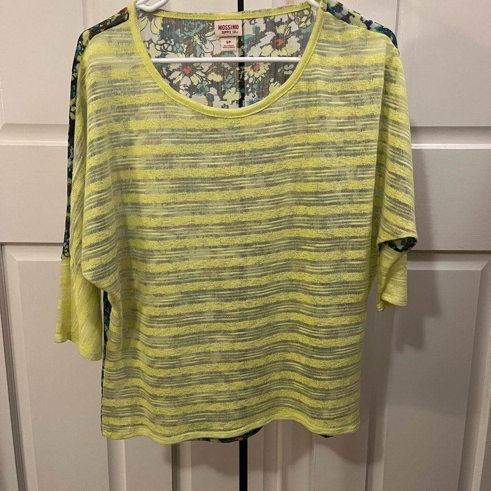 Mossimo Supply Co. Neon Yellow/Green Top With Floral Pattern
